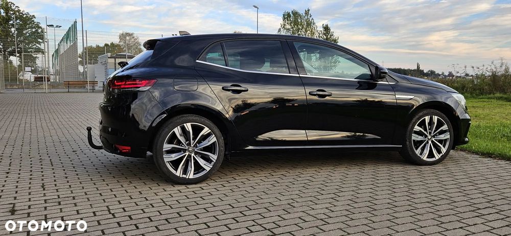 Renault Megane 1.5 Blue dCi Intens EDC - 8