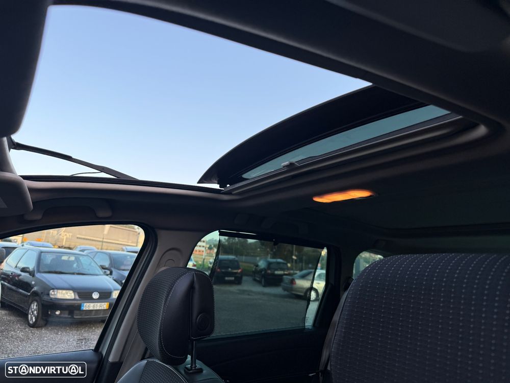 Renault Scénic Energy dCi 110 S&S Bose Edition - 19