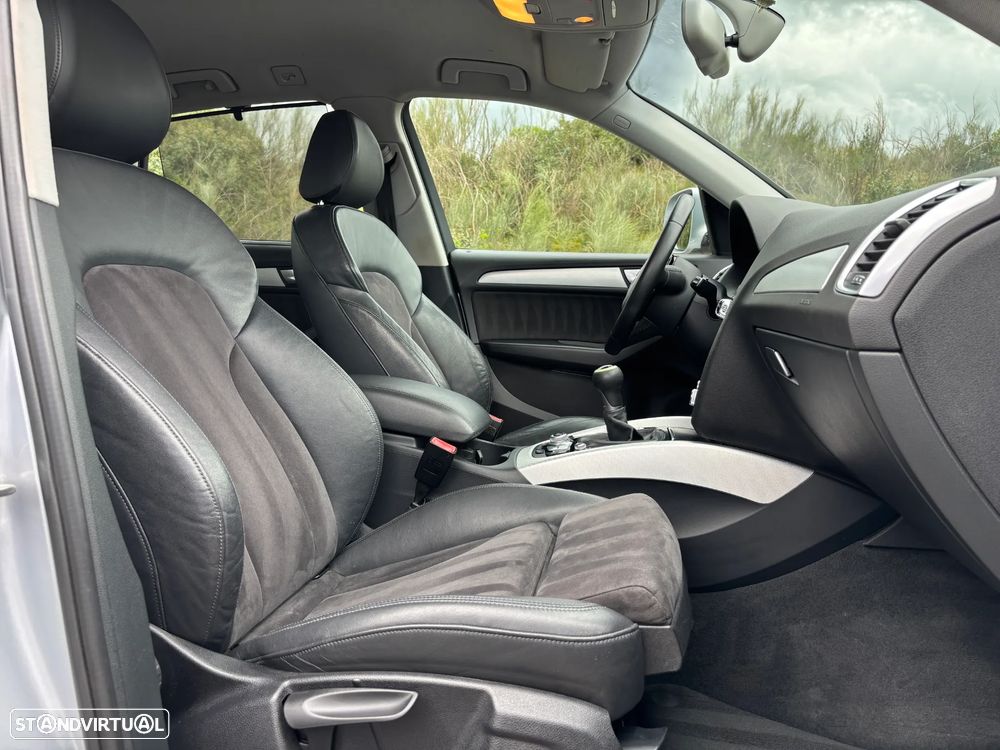 Audi Q5 2.0 TDI Business Line S-line - 22