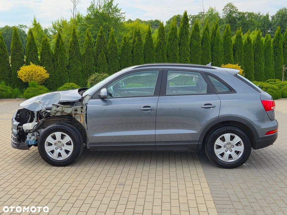 Audi Q3 1.4 TFSI Edycja Specjalna - 4