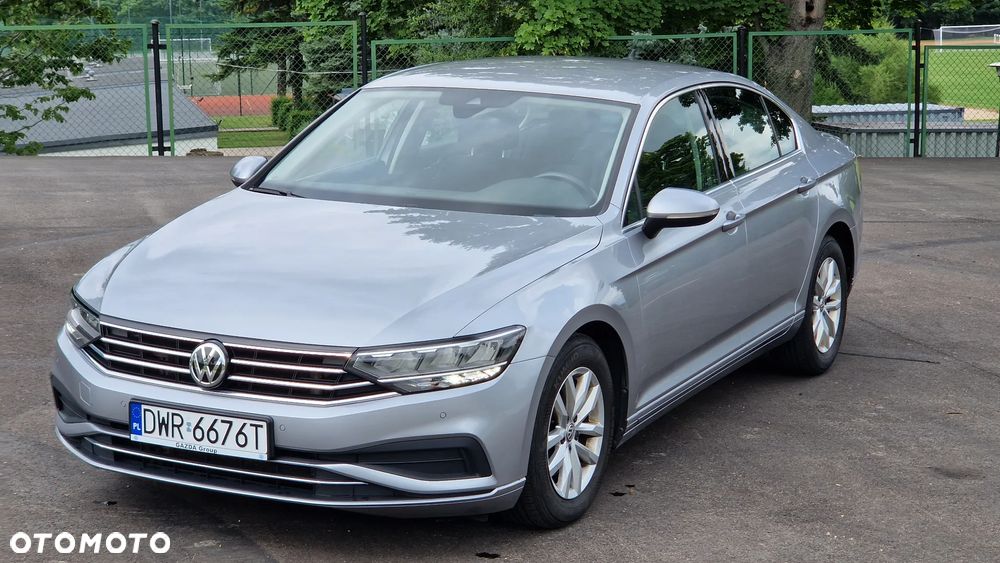 Volkswagen Passat 1.5 TSI EVO Business DSG - 4