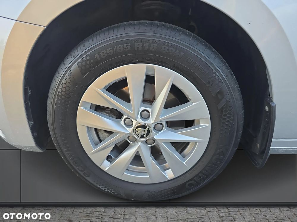 Skoda Fabia 1.0 TSI Ambition - 29