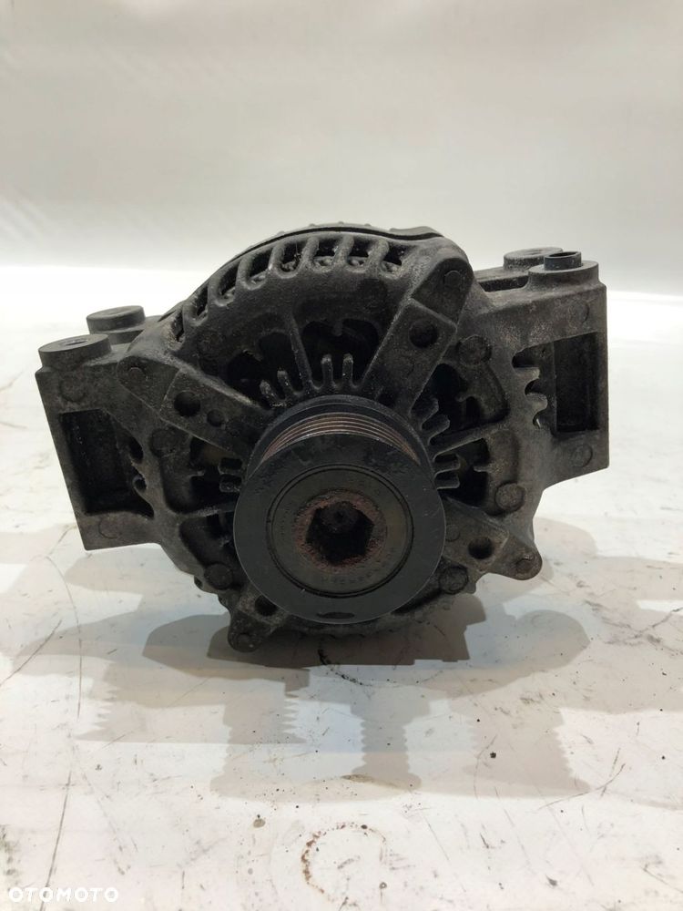 jeep grand cherokee alternator prądnica 3.0crd - 1