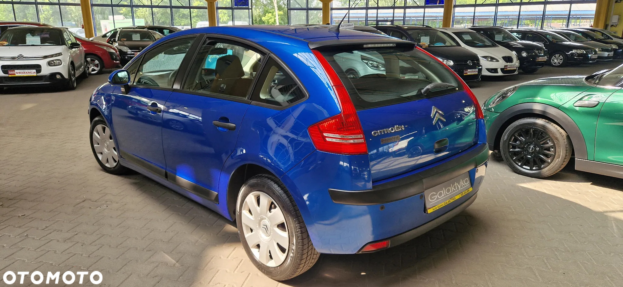 Citroën C4 1.4 16V Style - 5