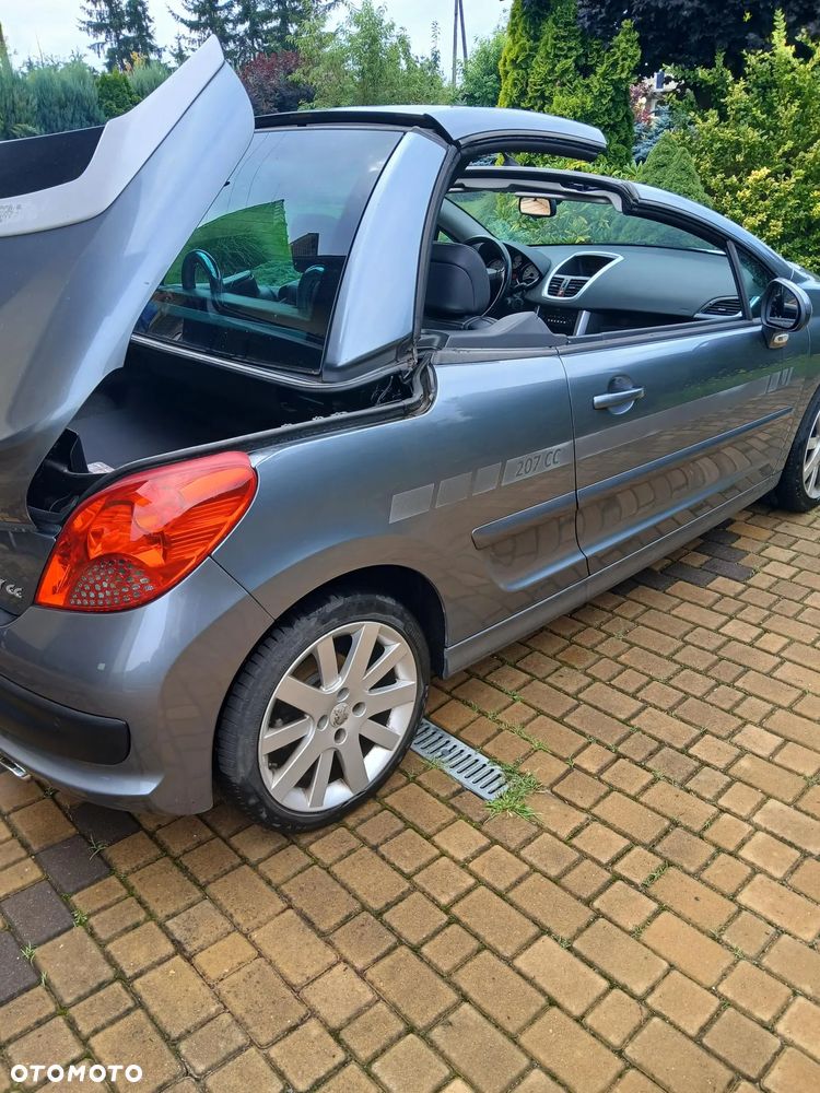 Peugeot 207 CC 120 Premium - 29