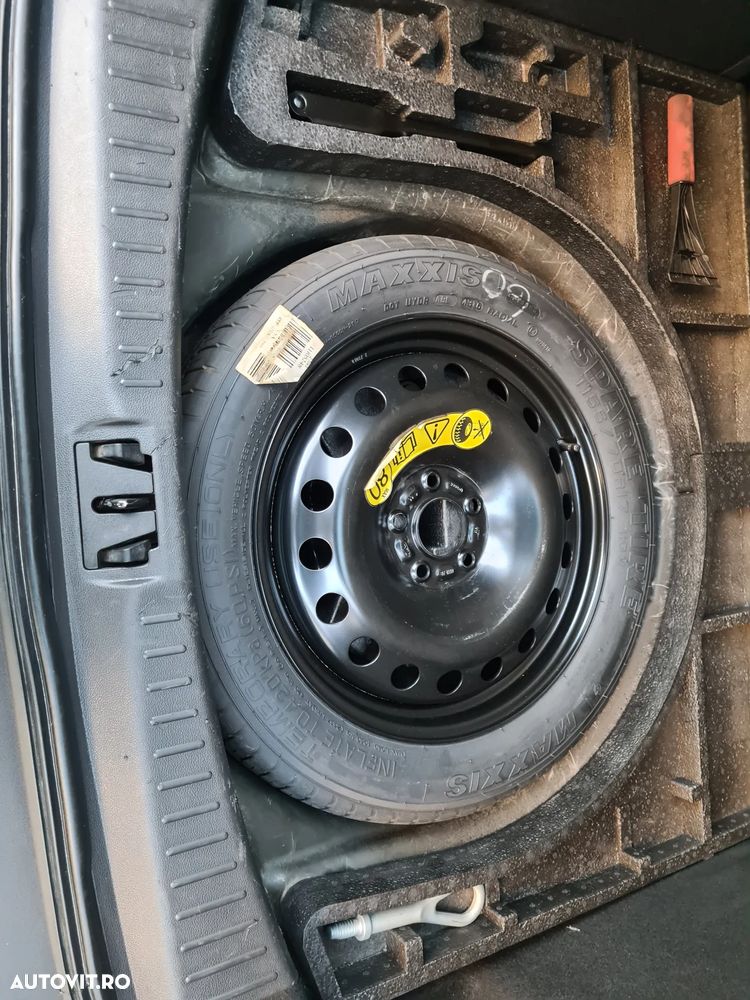 Ford Kuga 1.5 TDCi 2WD Trend - 13