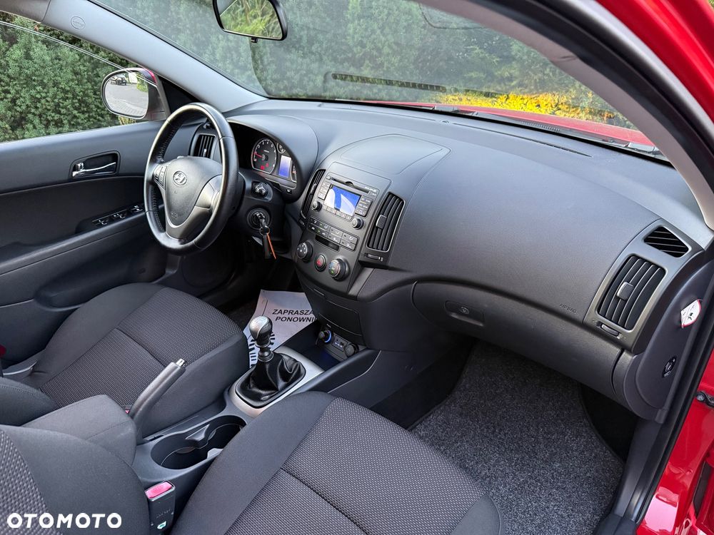 Hyundai i30 1.4 Blue Comfort - 11