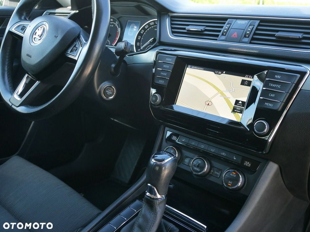 Skoda Superb 1.8 TSI DSG Ambition - 25