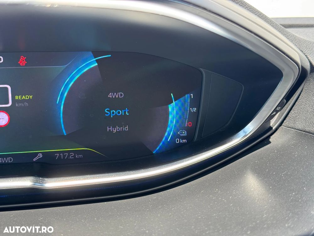 Peugeot 3008 PHEV EAT8 4X4 GT Pack - 22