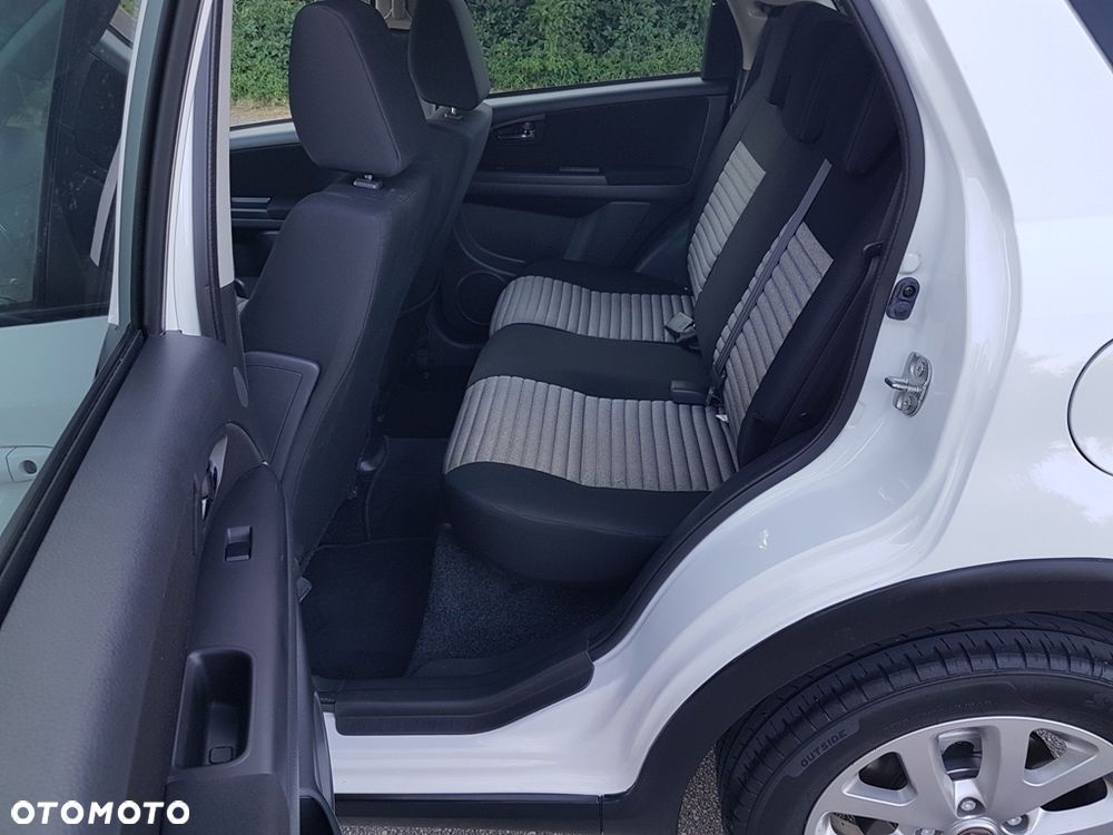 Fiat Sedici 1.6 16V 4x4 Luxury - 29