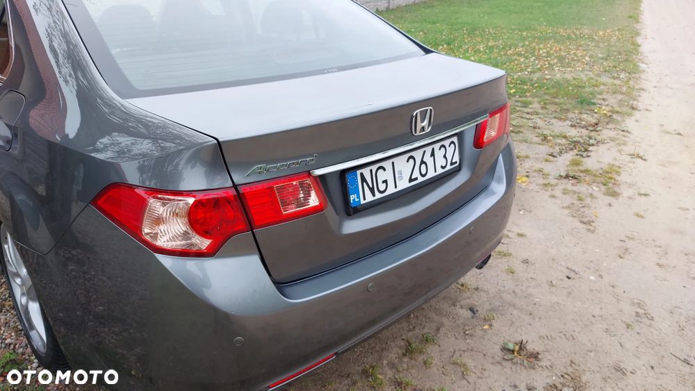 Honda Accord 2011 photo 4