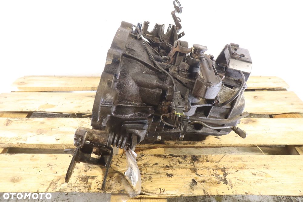 SKRZYNIA BIEGÓW 6 BIEGOWA KIA CEED I LIFT 1.6CRDI WAJ6H - 3