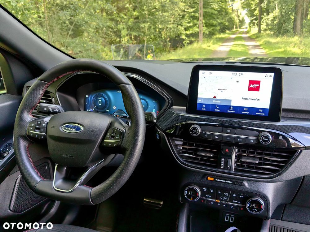 Ford Kuga 2.0 EcoBlue 4x4 ST-LINE X - 23