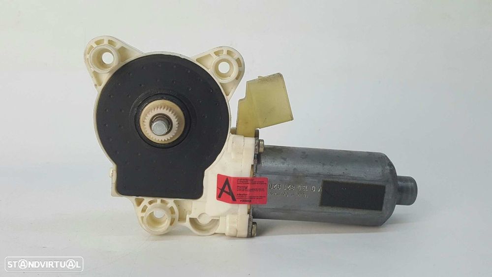 MOTOR ELEVADOR FRENTE DIREITO MERCEDES CLASE CLK (W209) COUPE 270 CDI (209.316) - 3