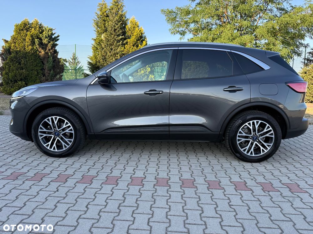 Ford Kuga 1.5 EcoBoost TITANIUM X - 2