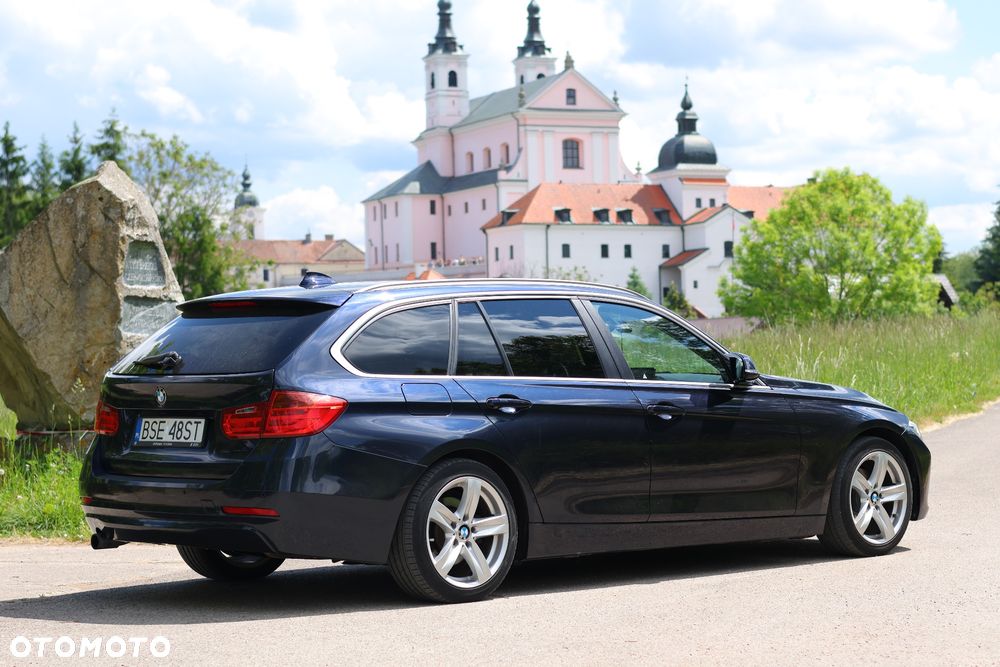 BMW Seria 3 320d Efficient Dynamics Edition - 3