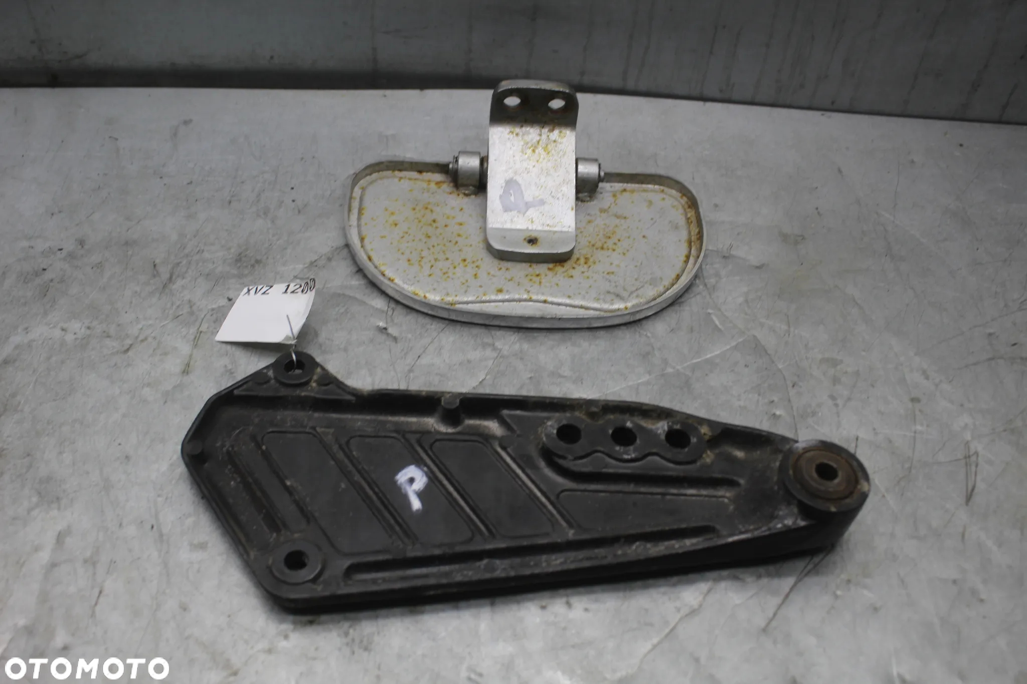 Yamaha XVZ 1200 VENTURE 1300 V-Max Podest podłoga set podnóżek - 3