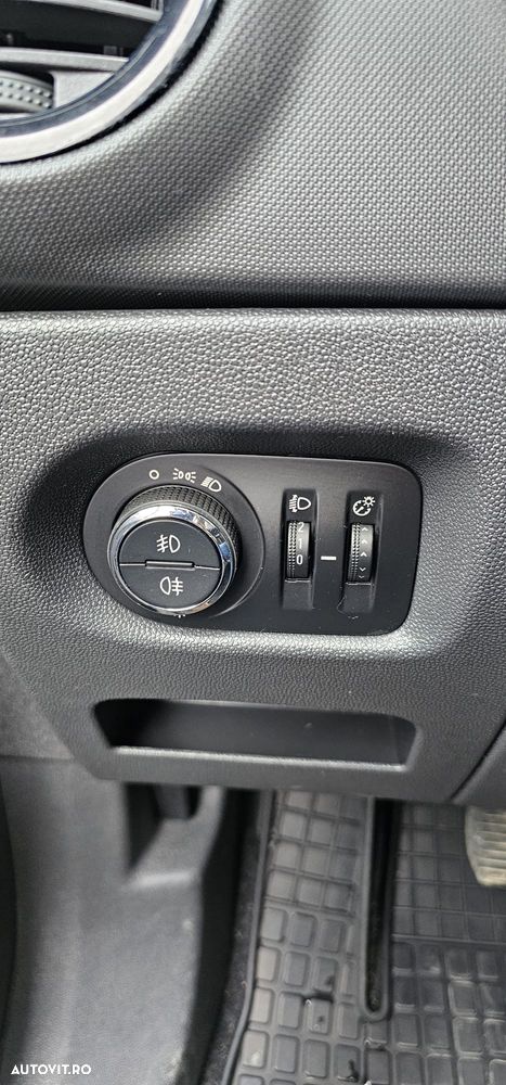 Opel Corsa 1.2 Enjoy - 7