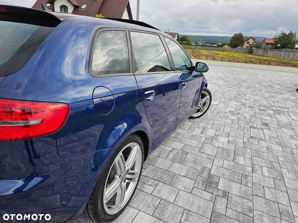 Audi A3 Sportback - 14