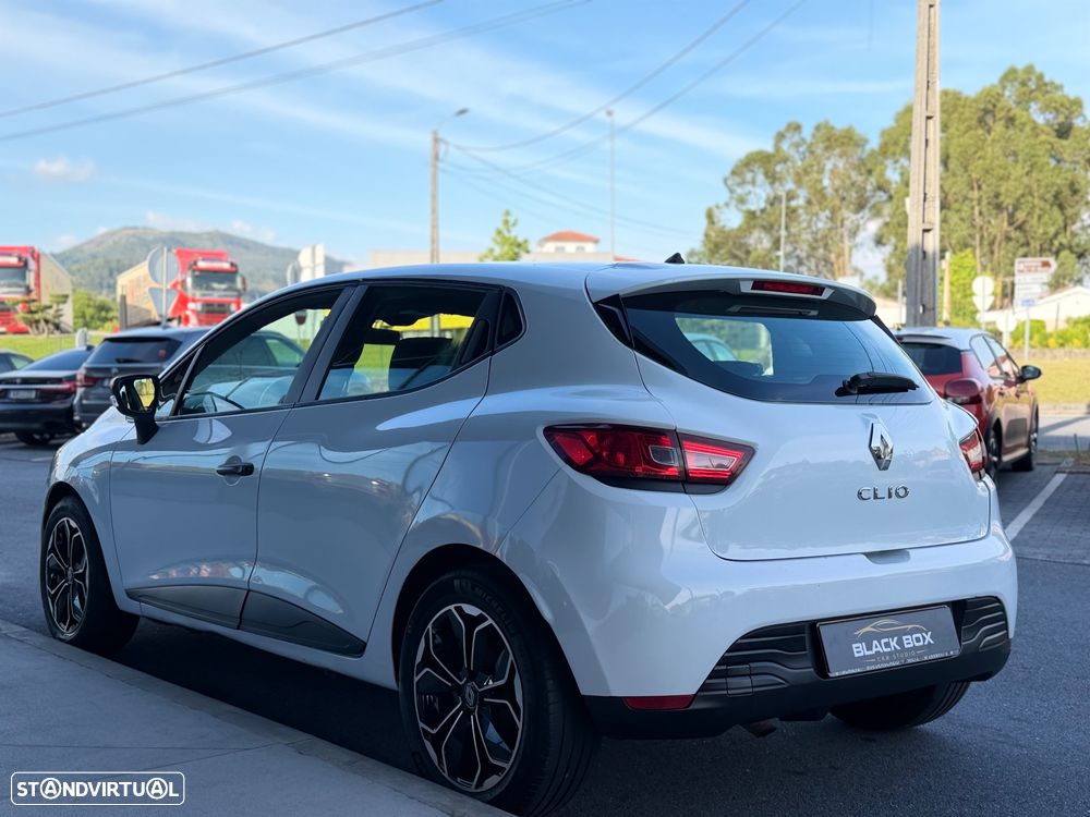 Renault Clio 1.5 dCi 75 Expression - 6