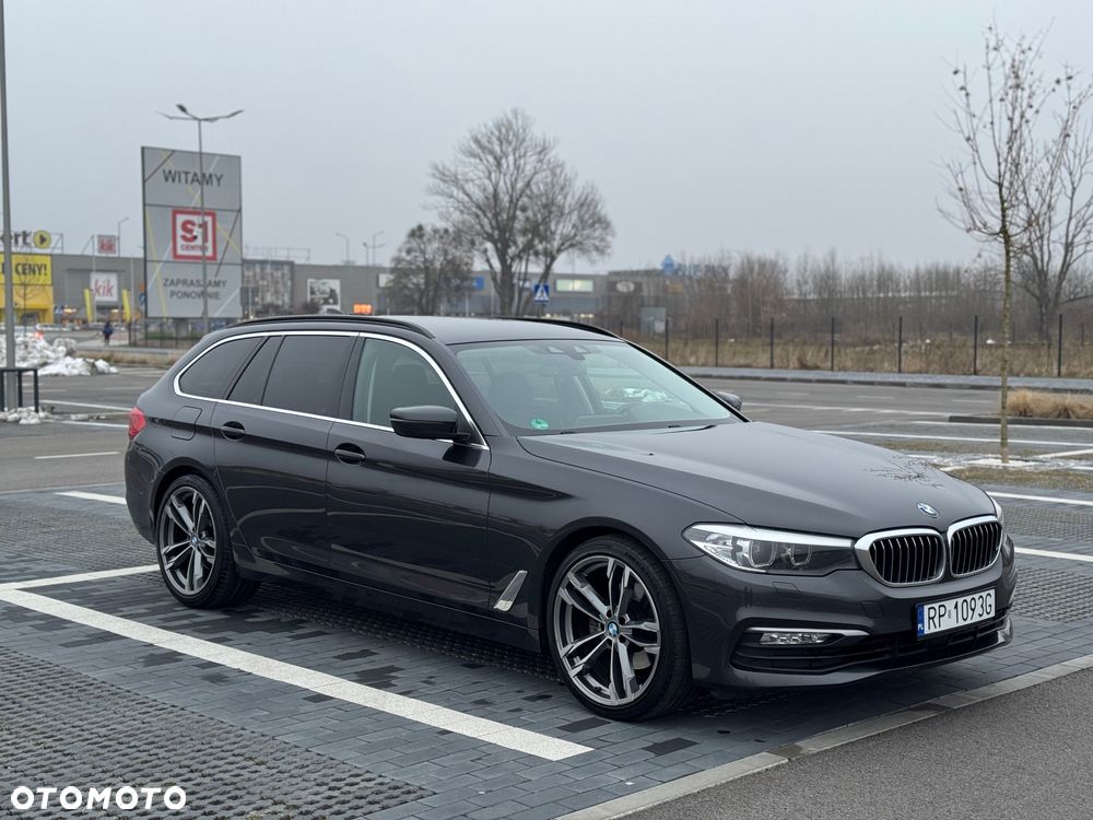 BMW Seria 5 520d - 8