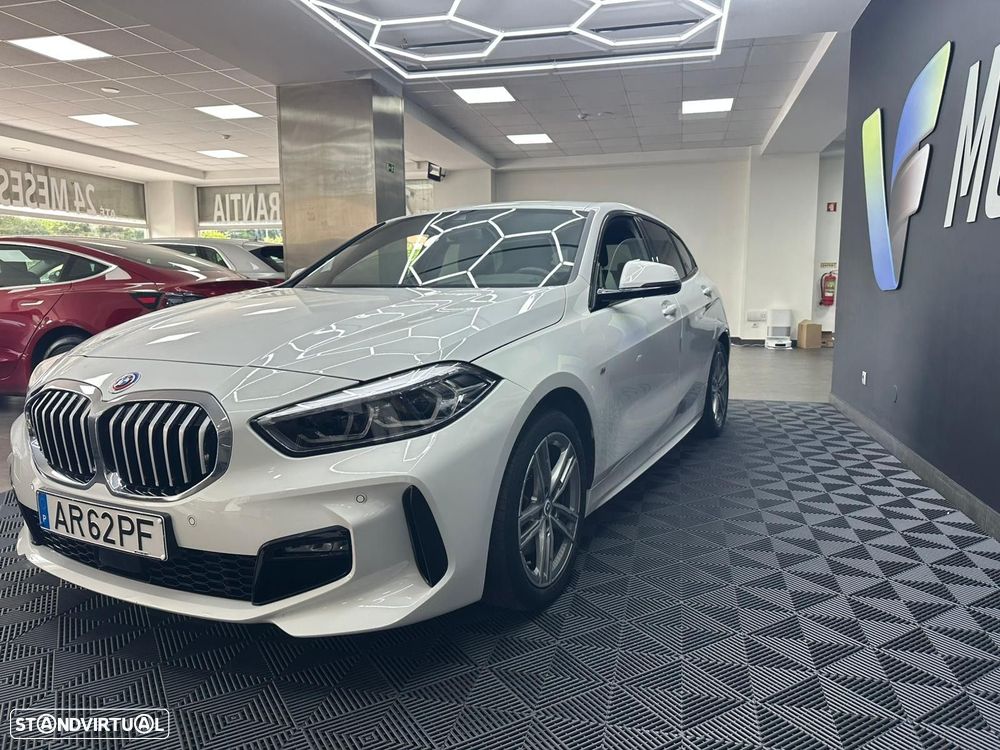 BMW 116 d Pack 50 anos M Auto - 4