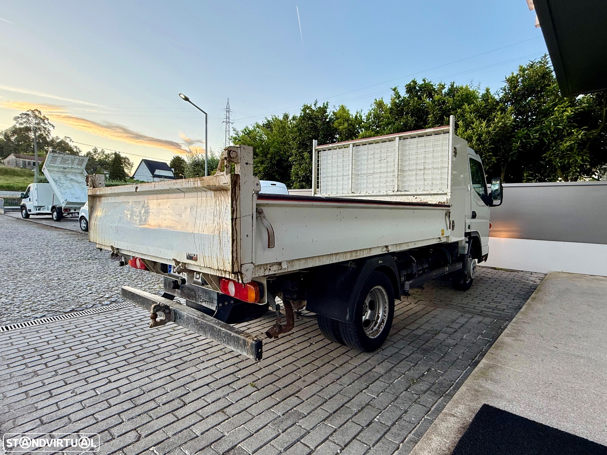 Mitsubishi Fuso Canter 3C15 - 7