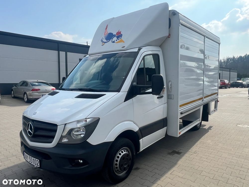 Mercedes-Benz Sprinter - 6
