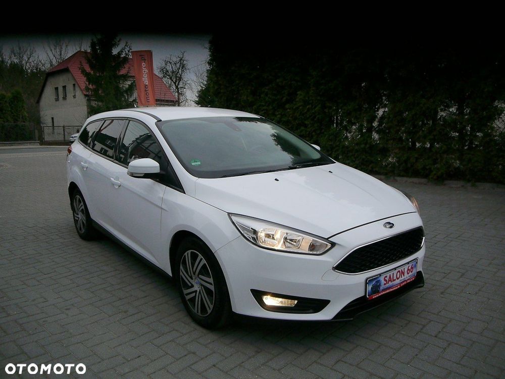 Ford Focus 1.5 EcoBlue Start-Stopp-System ACTIVE DESIGN - 3