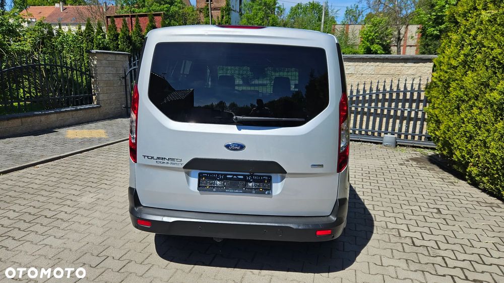 Ford Tourneo Connect Grand - 2