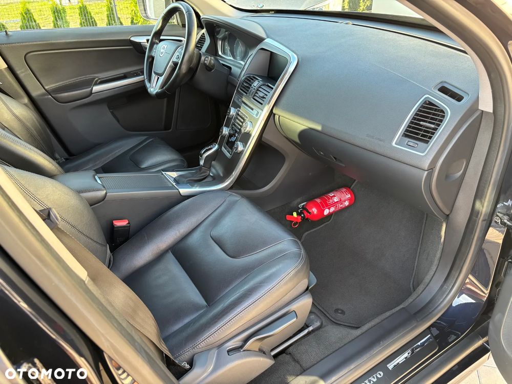 Volvo XC 60 - 13