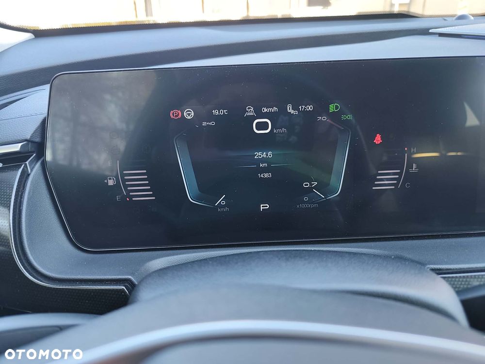 BAIC 7 1.5T Luxury DCT - 9