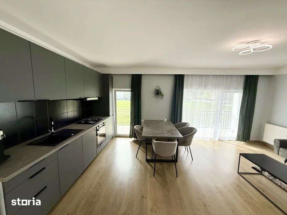 Apartament cu 2 camere, 50 mp, 2 balcoane zona Porii — fotografia 3