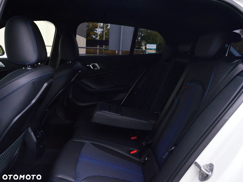 BMW Seria 1 120i M Sport - 15