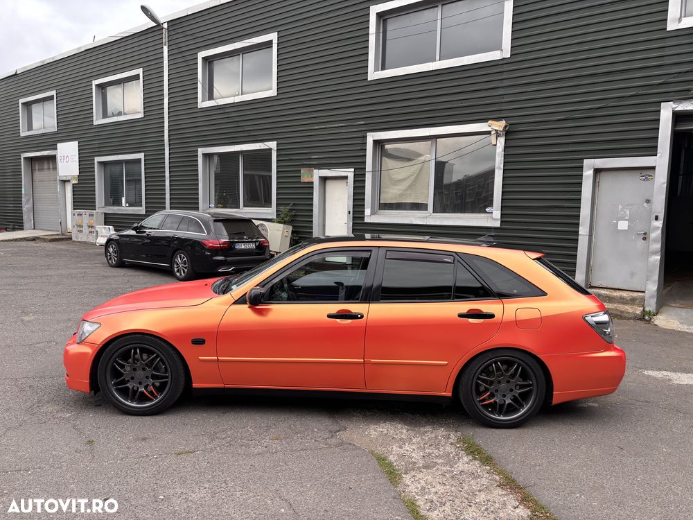 Lexus Seria IS 200 SportCross - 8