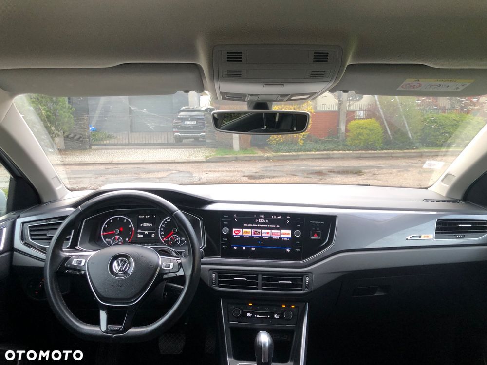 Volkswagen Polo - 33