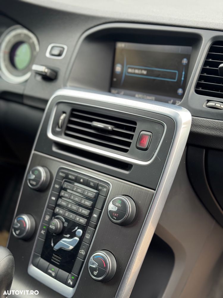 Volvo S60 DRIVe Start-Stop Momentum - 18