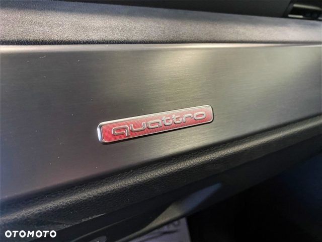 Audi Q3 Sportback 40 TDI Quattro S Line S tronic - 17