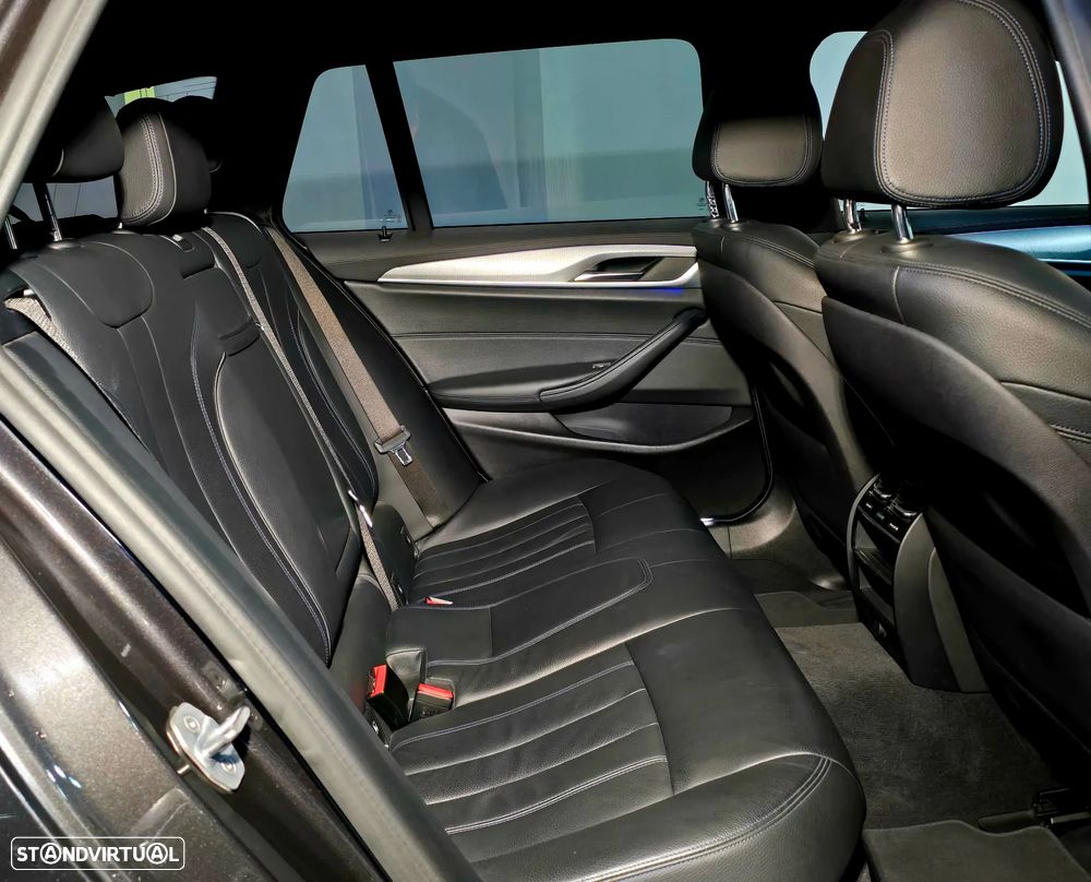 BMW 520 d Pack M Auto - 13