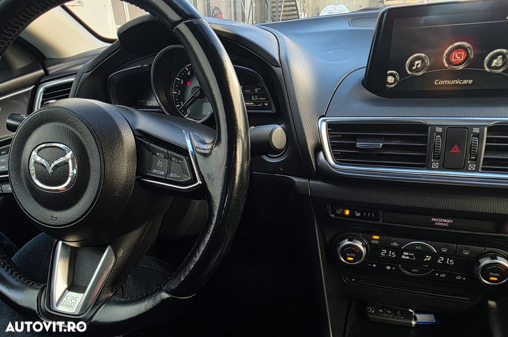 Mazda 3 G120 Revolution - 5
