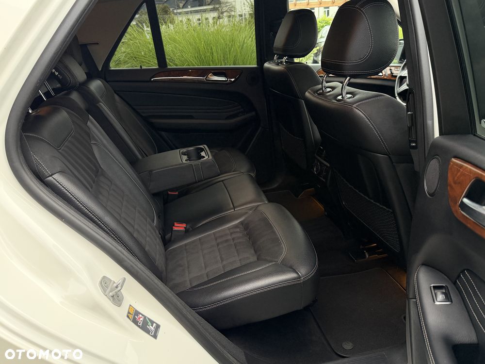 Mercedes-Benz ML - 29