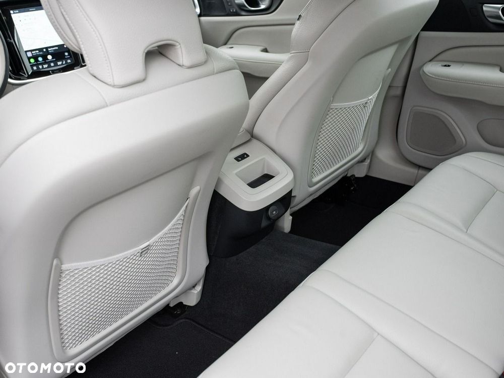 Volvo S60 B4 B Plus Bright - 24