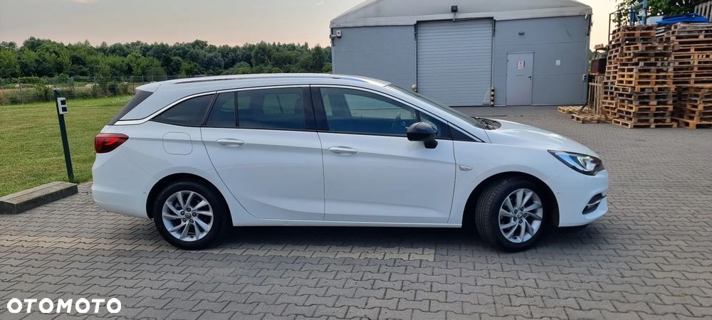 Opel Astra 1.5 D Start/Stop Automatik Elegance - 2