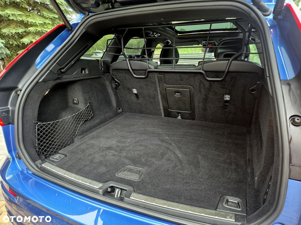 Volvo XC 60 D4 AWD R-Design - 26