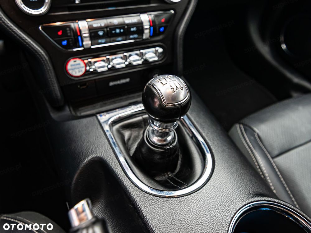 Ford Mustang 5.0 V8 GT - 25