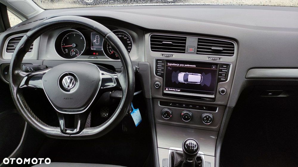 Volkswagen Golf 2.0 TDI (BlueMotion Technology) Comfortline - 30