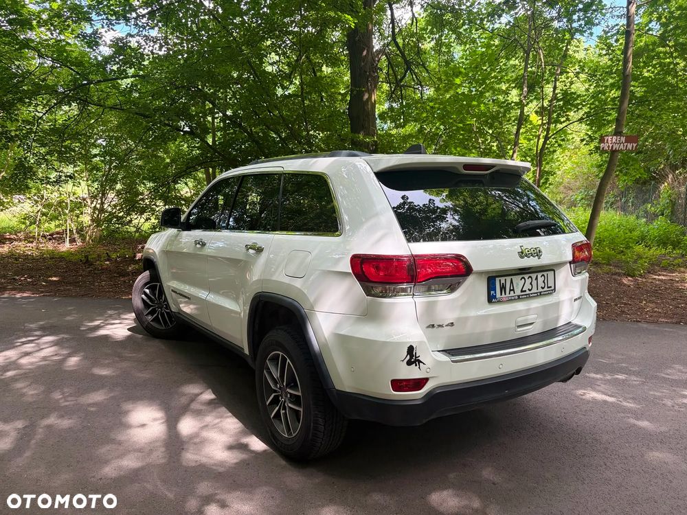 Jeep Grand Cherokee - 4