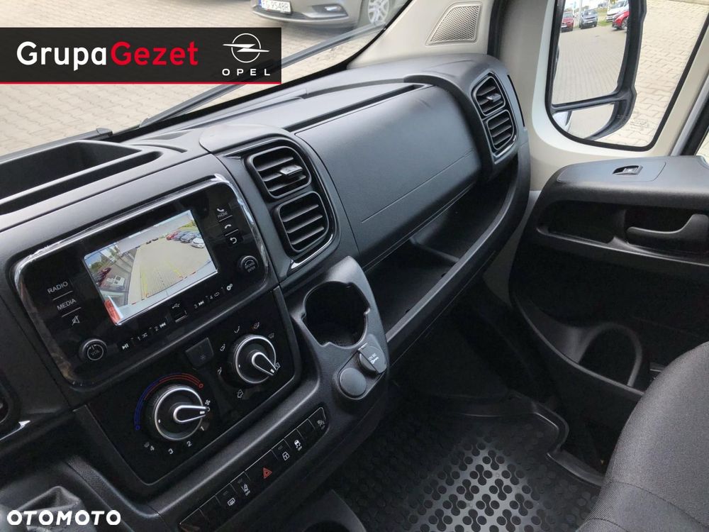 Opel Movano - 13