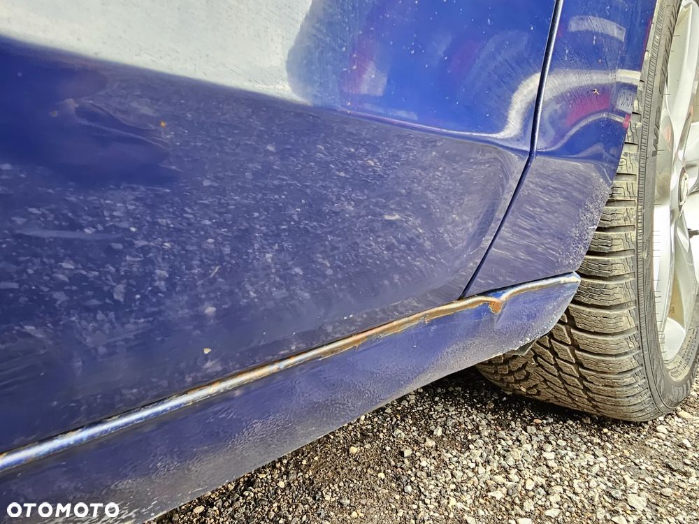 DRZWI PRAWE PRZEDNIE PRAWY PRZÓD OPEL ZAFIRA C 20Z - 20