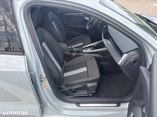 Audi A3 35 TFSI S tronic MHEV Basic - 12